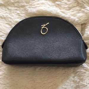 Cosmetic bag